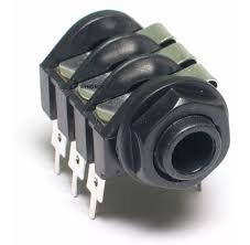 Jack P10 Femea Stereo Plastico 6t P/ Placa